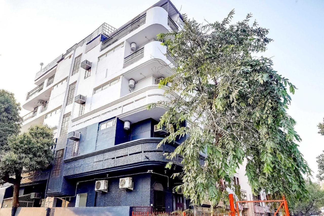 Collection O 71756 Hotel Silver Arrow Near Pacific Mall Tagore Garden Delhi  Extérieur photo