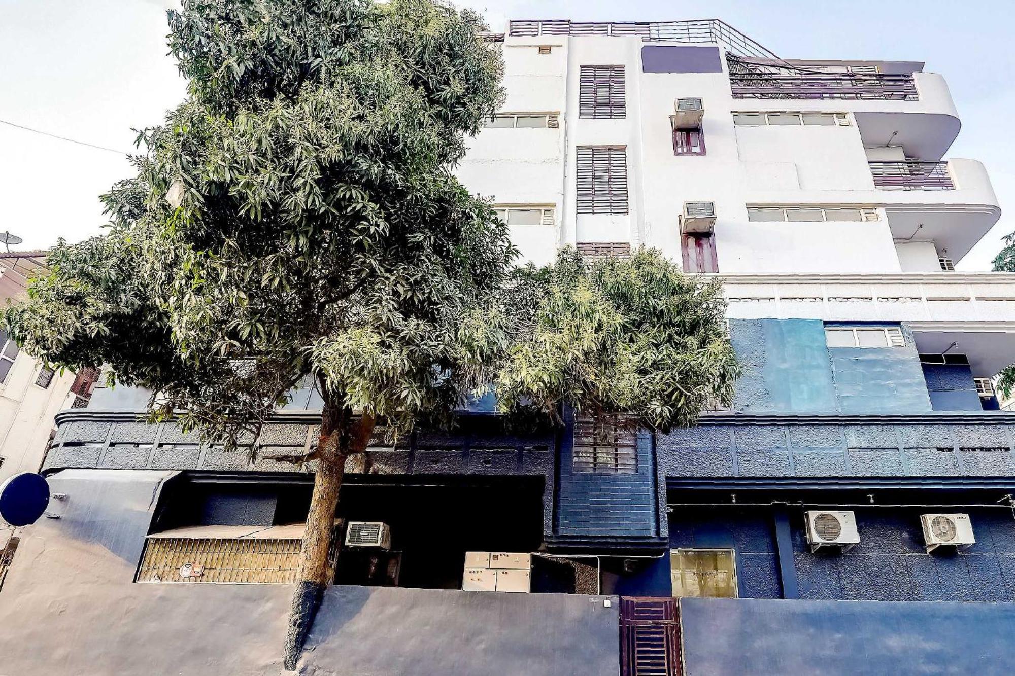 Collection O 71756 Hotel Silver Arrow Near Pacific Mall Tagore Garden Delhi  Extérieur photo